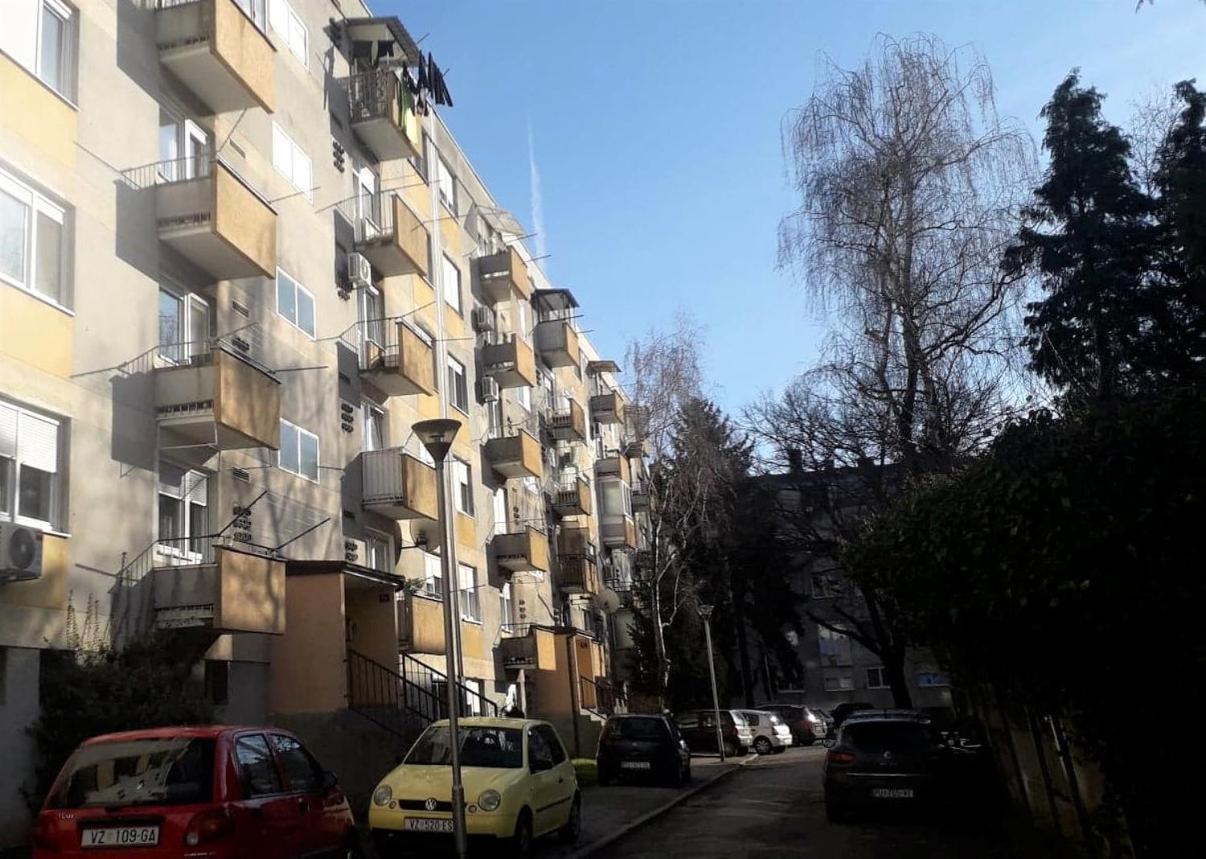 Apartman Tin วาราชดีน ภายนอก รูปภาพ