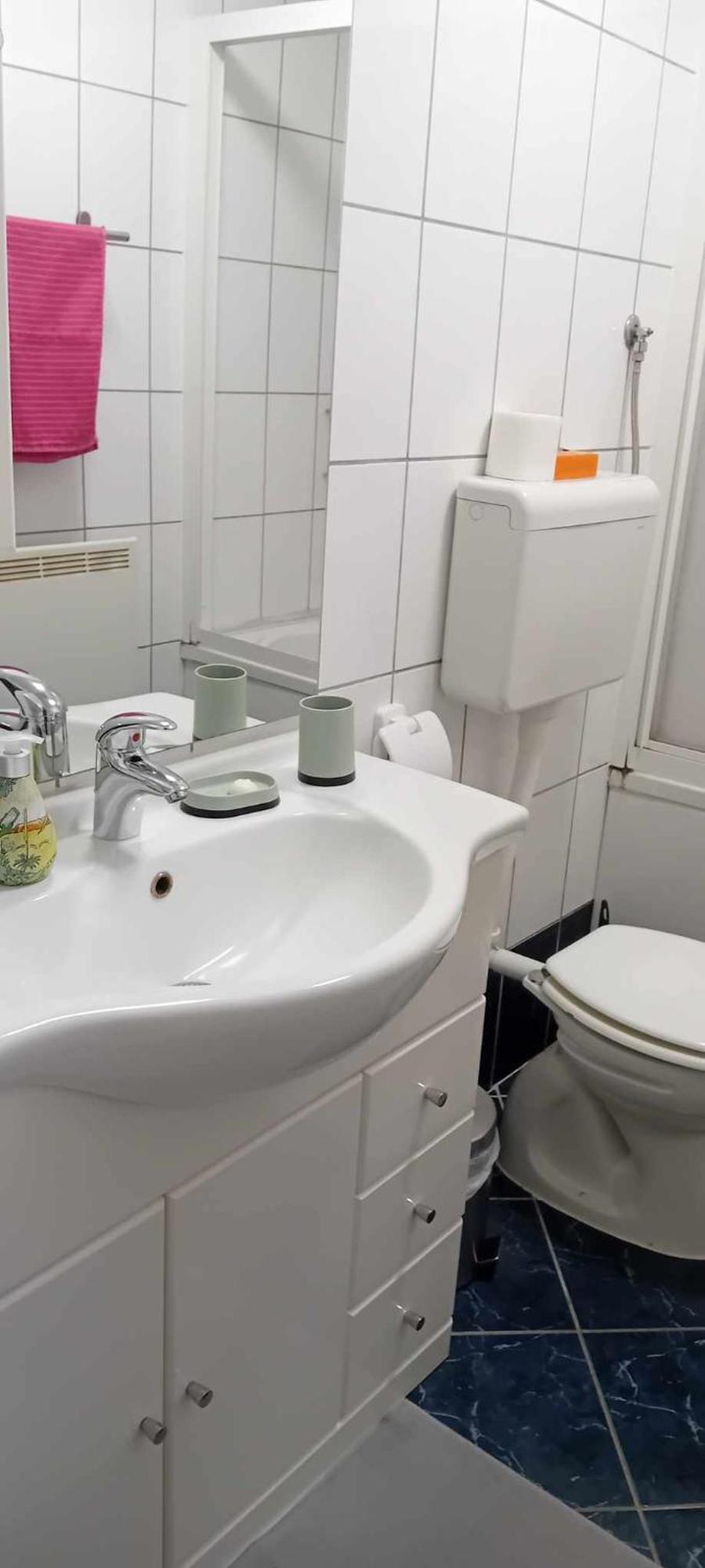 Apartman Tin วาราชดีน ภายนอก รูปภาพ